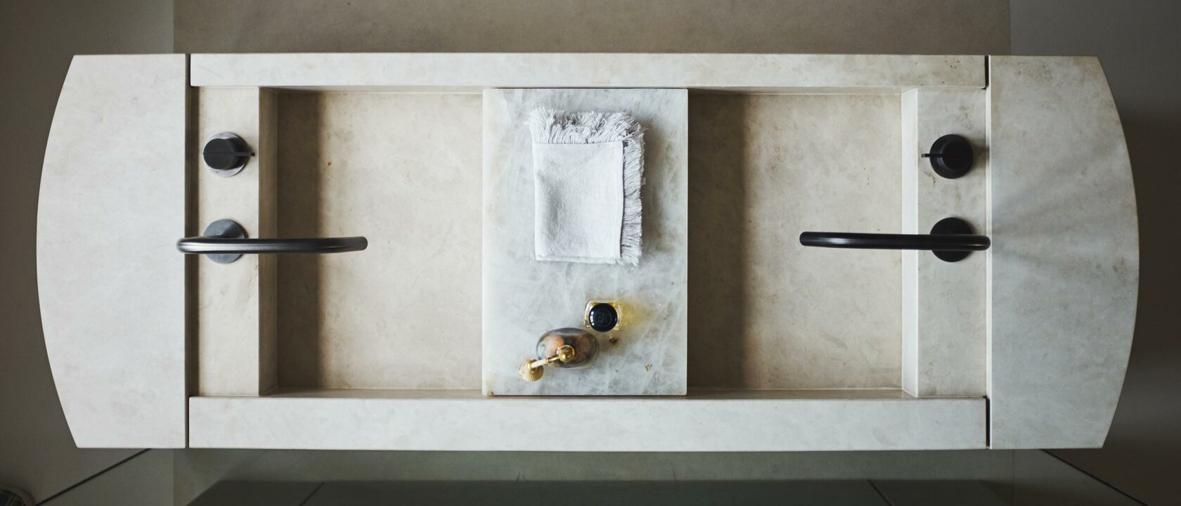 Piet Boon By Cocoon Wash Basin Piet Boon Sink Piet Boon Wash Basin Piet Boon By Cocoon Tap Ware Piet Boon By Cocoon Black Taps